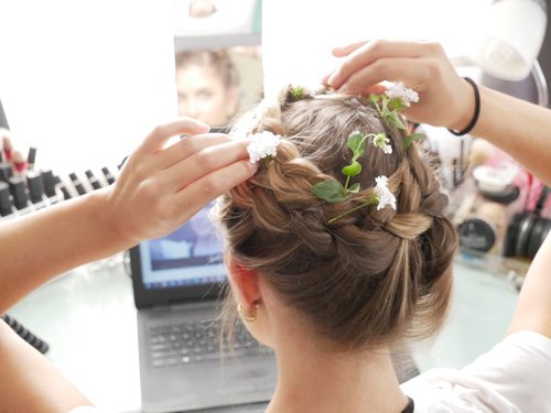 dutch crown braid